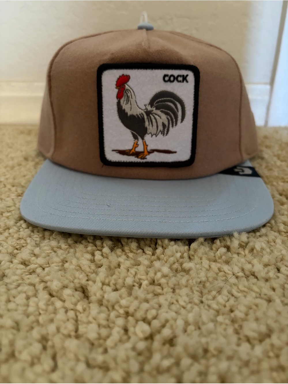 Men's Two-Tone Rooster Patch Snapback Hat - Tan & Light Blue